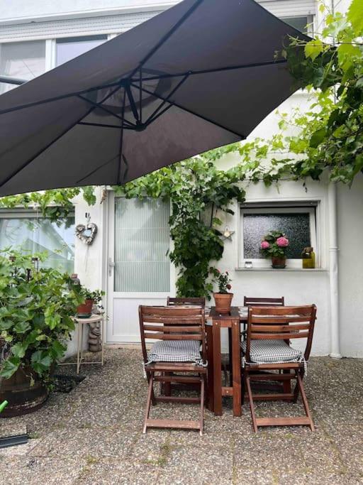 Apartment Am Rotweinwanderweg Bad Neuenahr-Ahrweiler Buitenkant foto